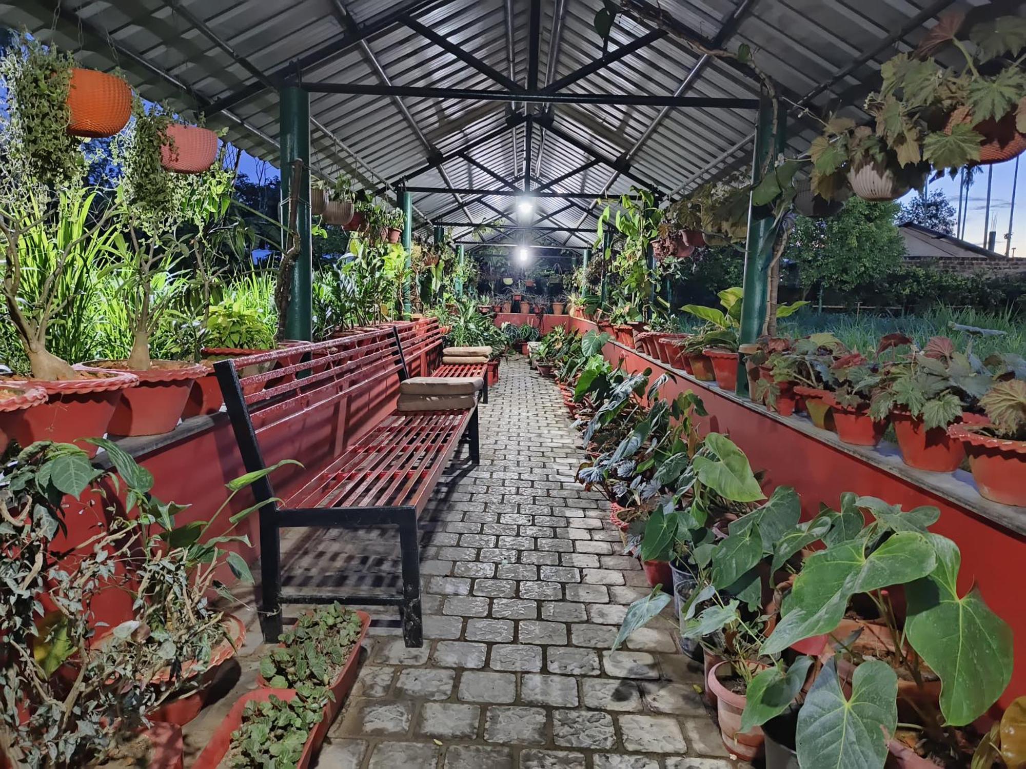 Jaanki Farms & Resorts Jorhāt Exterior foto